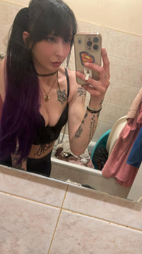 Customer photo 1