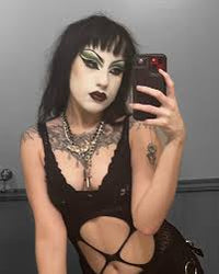 Customer photo 3